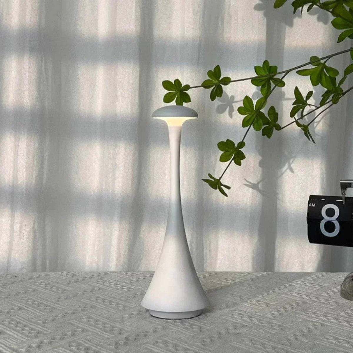 Lumina Spire Lamp