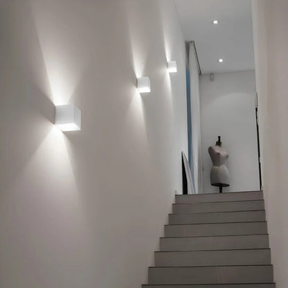 Montavio Home Adjustable Wall Light