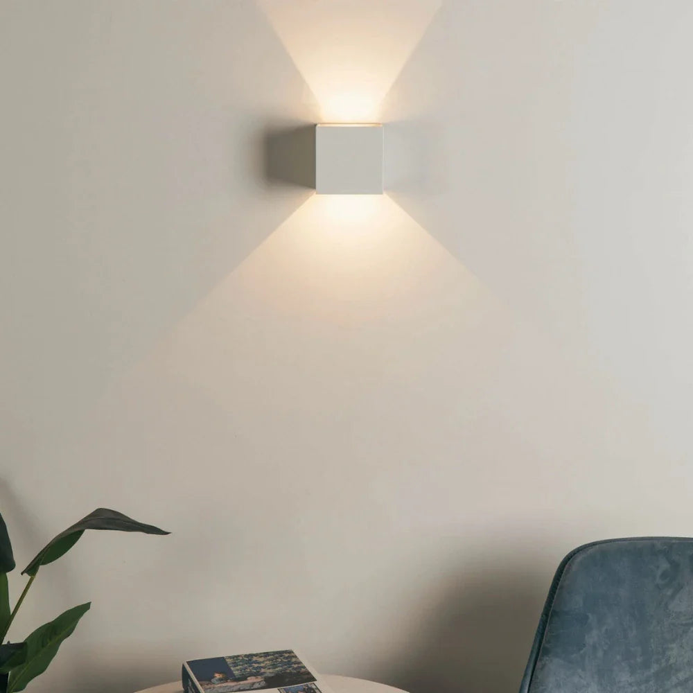 Montavio Home Adjustable Wall Light