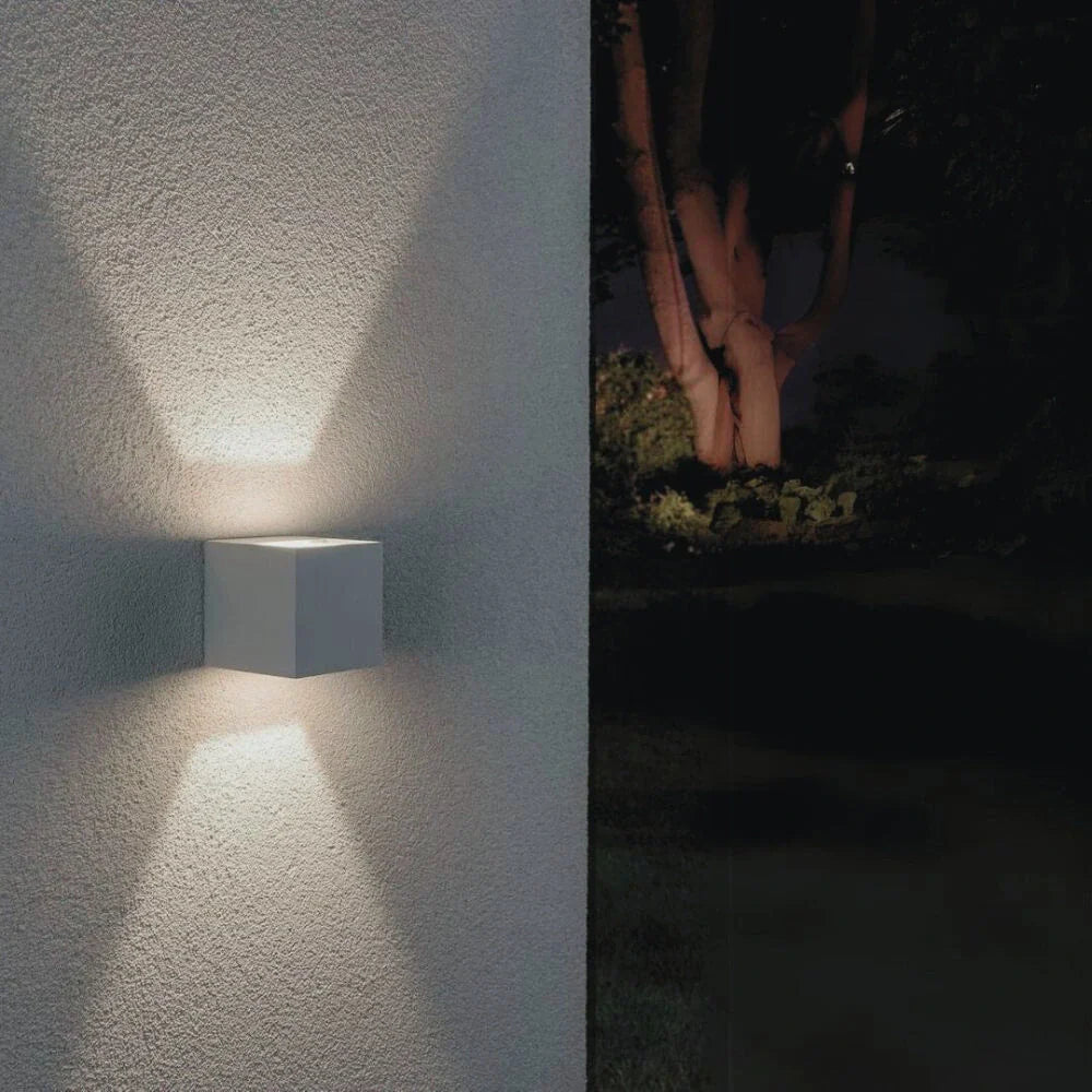 Montavio Home Adjustable Wall Light