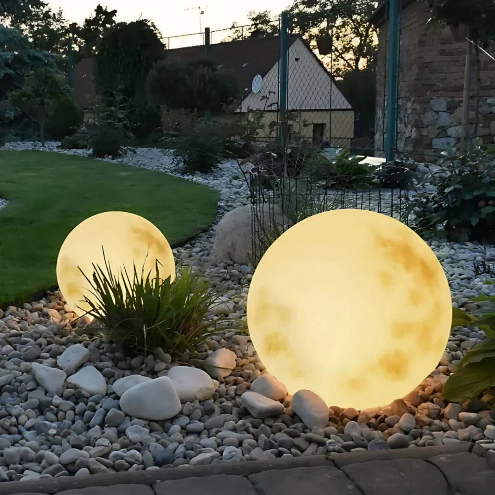 Selene Moon Garden Light - Solar Powered
