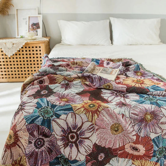 Vintage Flora Woven Tasseled Cotton Blanket
