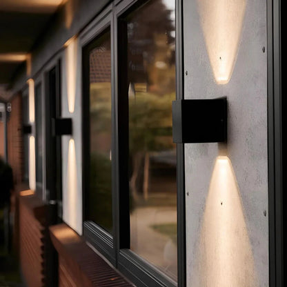 Montavio Home Adjustable Wall Light