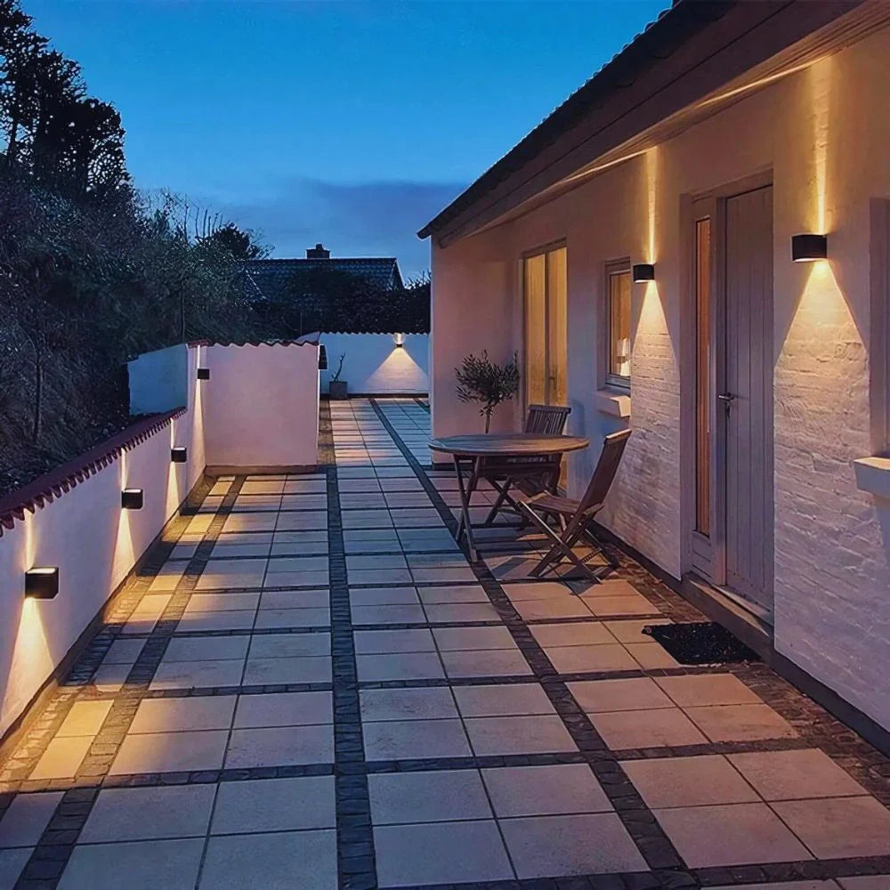 Montavio Home Adjustable Wall Light