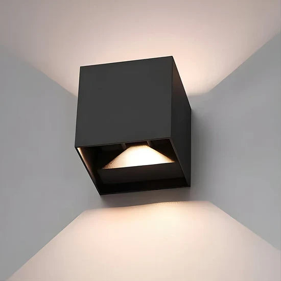 Montavio Home Scandinavian LED Wall Lamp