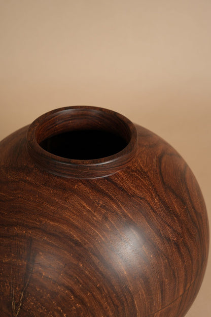 Echoes Vase