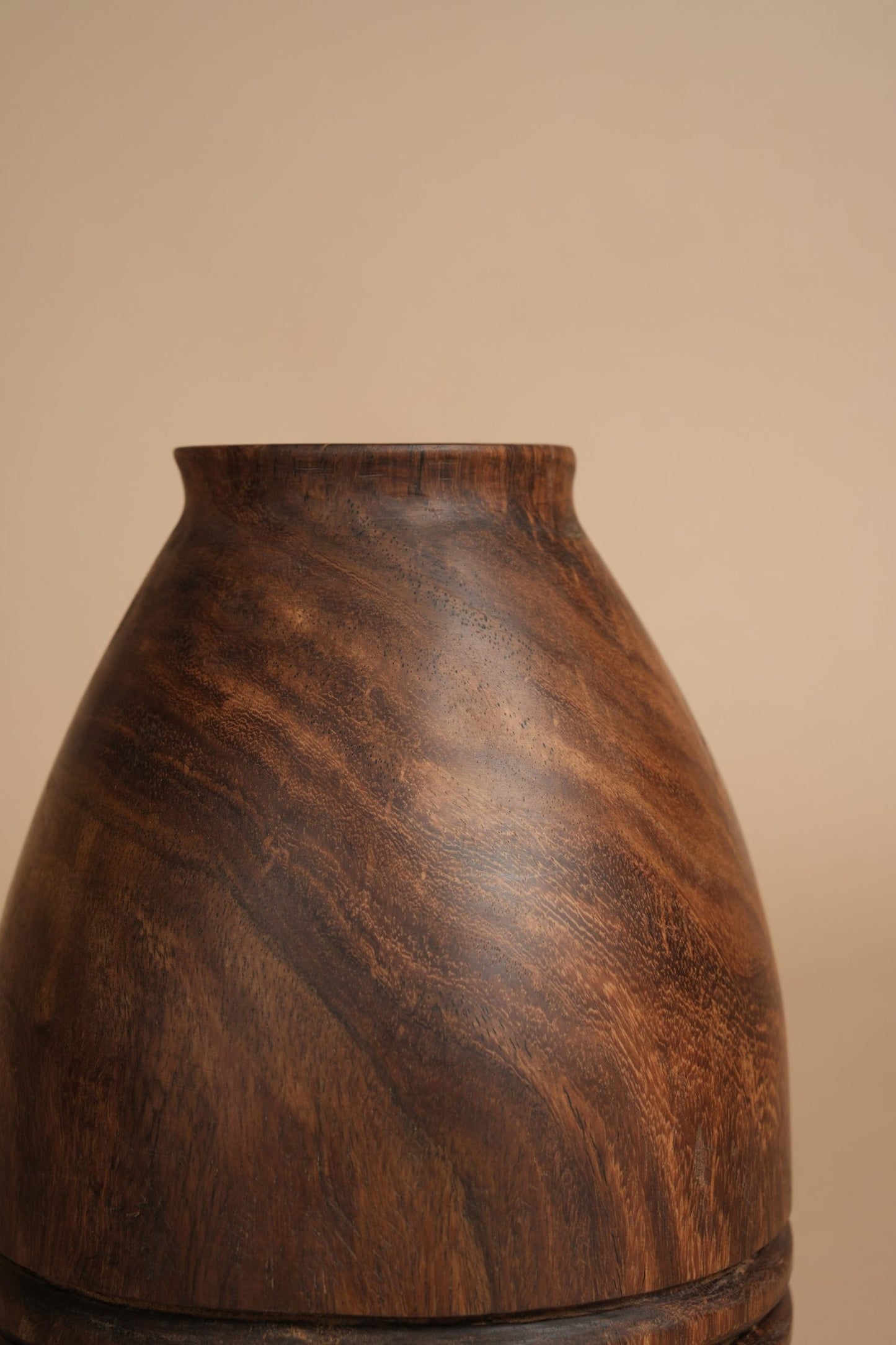 Chamomile Vase