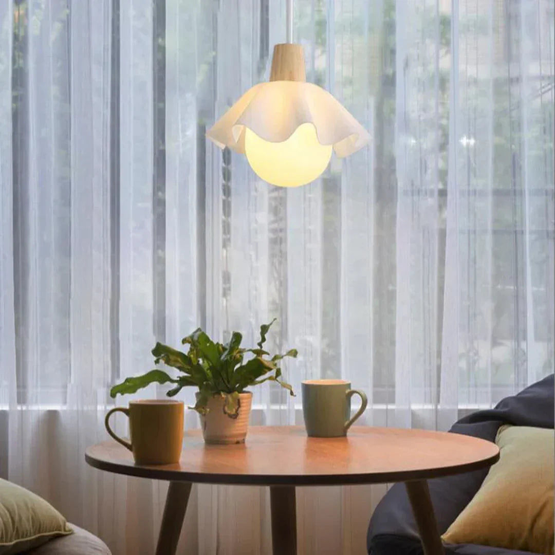 Numa Flower-shaped pendant lamp