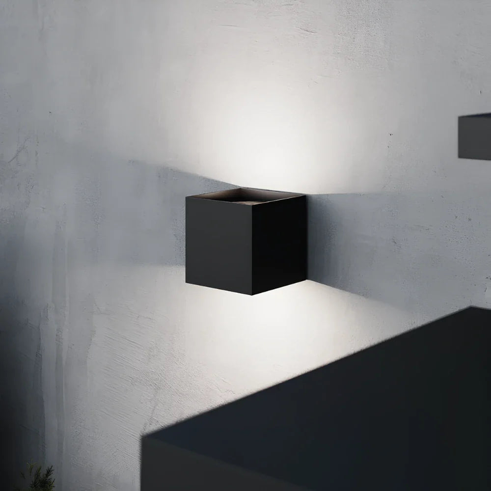 Montavio Home Adjustable Wall Light