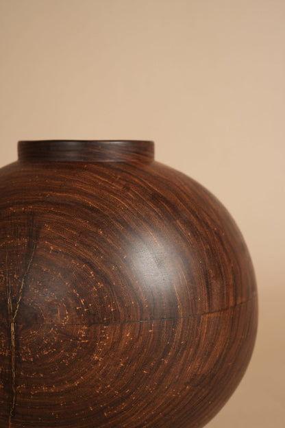 Echoes Vase