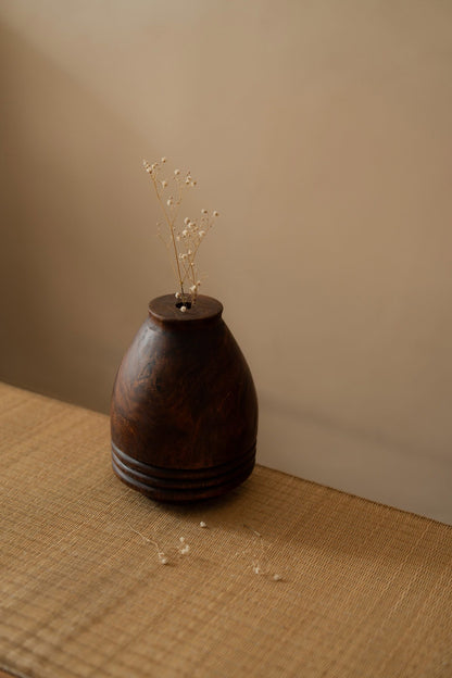 Chamomile Vase