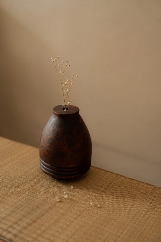 Chamomile Vase