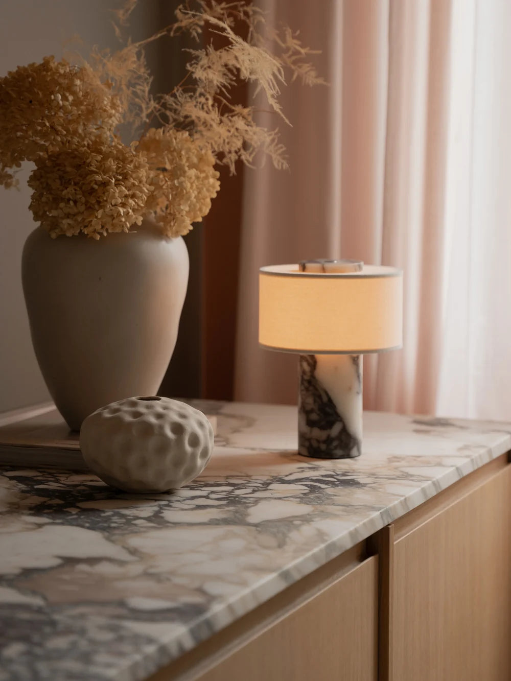 Strata Portable Lamp | Calacatta Viola - 9.5" / 24cm
