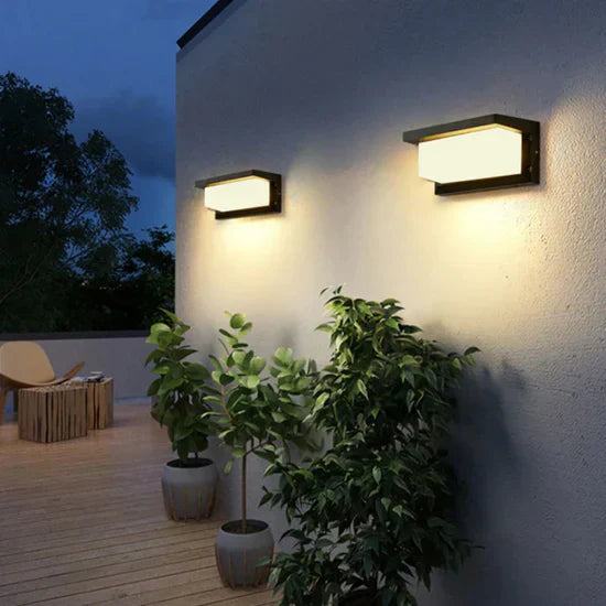 Brilix Outdoor Wall Lamp with Sensor