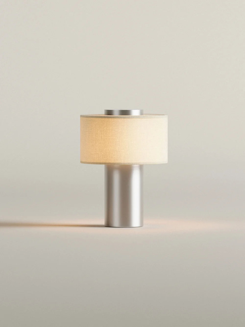 Strata Portable Lamp | Satin Aluminium - 9.5" / 24cm