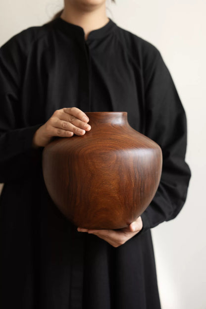 Taro Vase