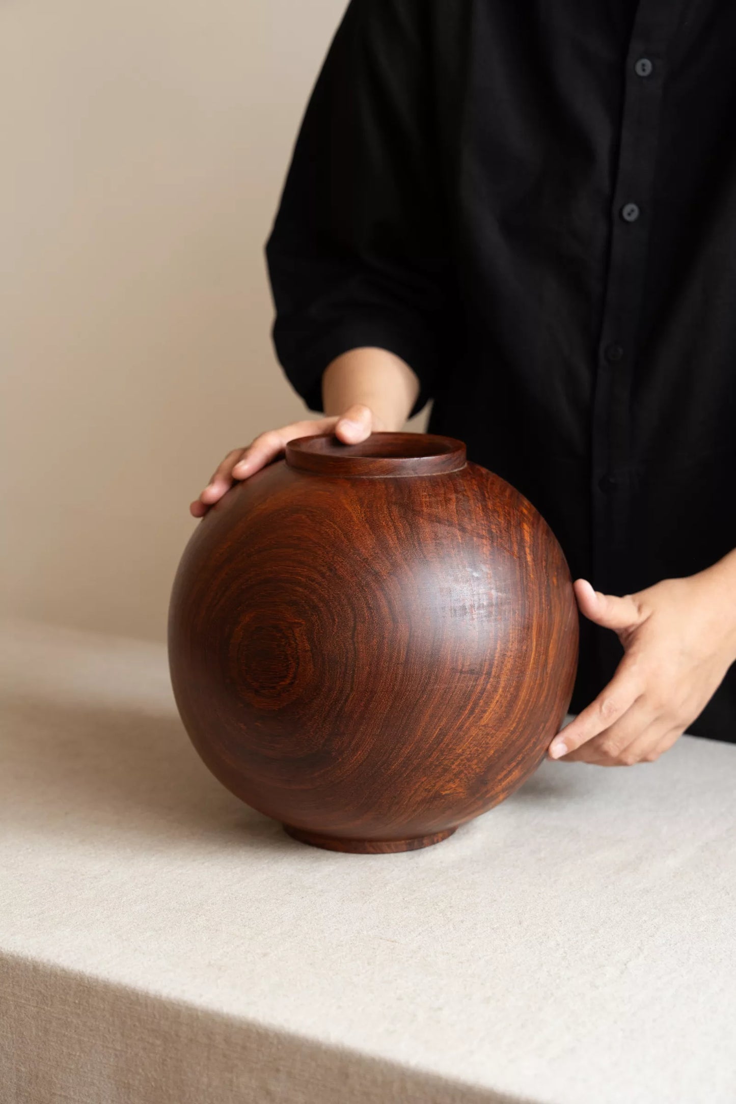Echoes Vase