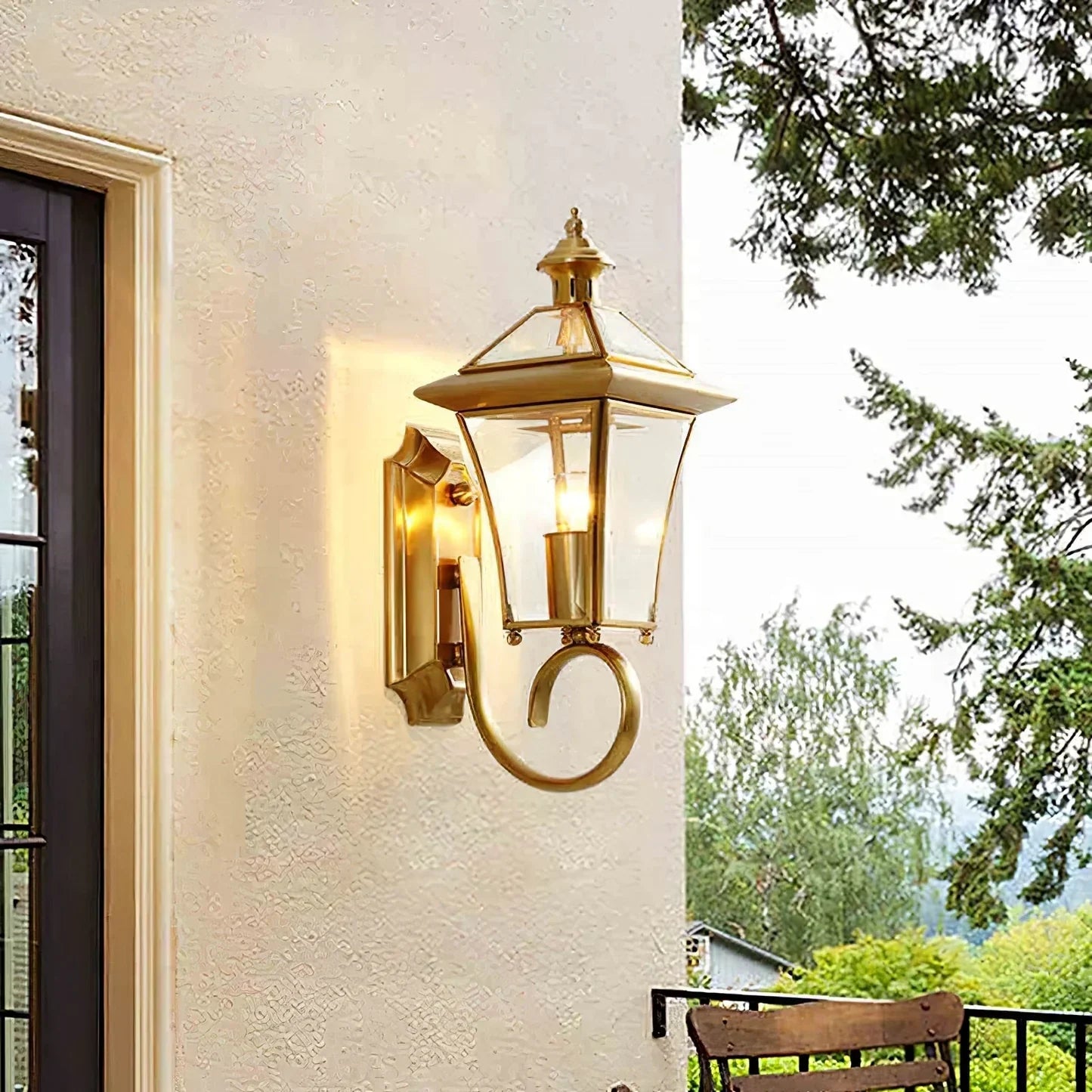 Olivara Retro Brass Outdoor Wall Lamp