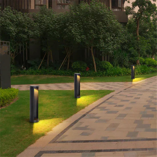 Elowen Modern Outdoor Lamp