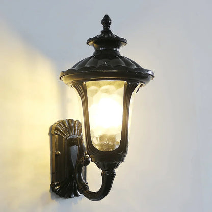 Verenia Retro Glass Outdoor Wall Lamp