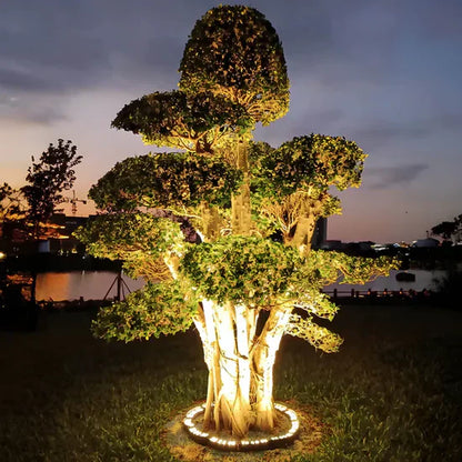 Tirona Outdoor Spotlight for Tree