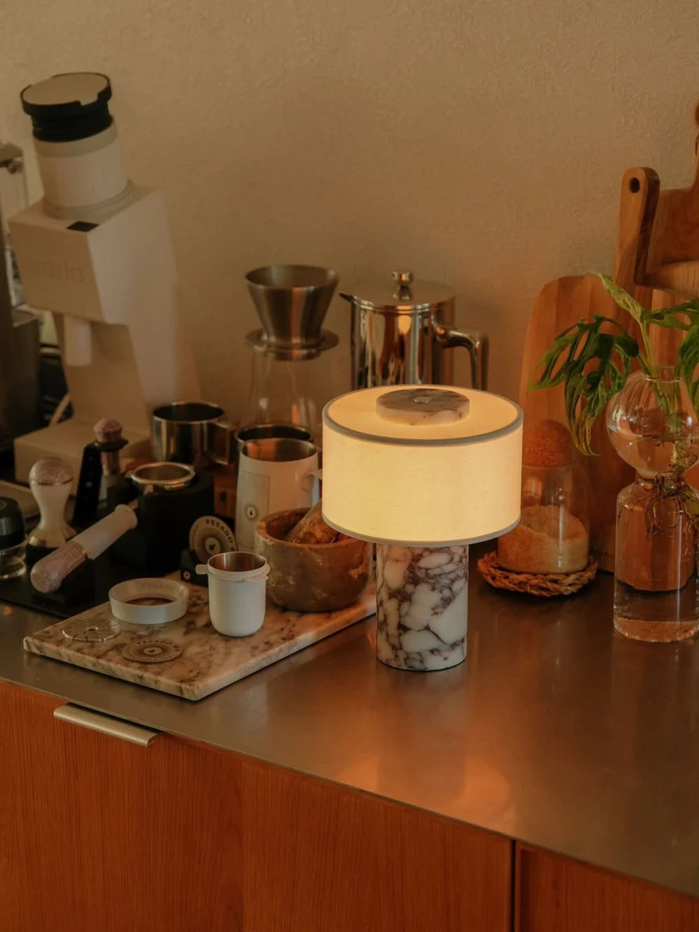 Strata Portable Lamp | Calacatta Viola - 9.5" / 24cm