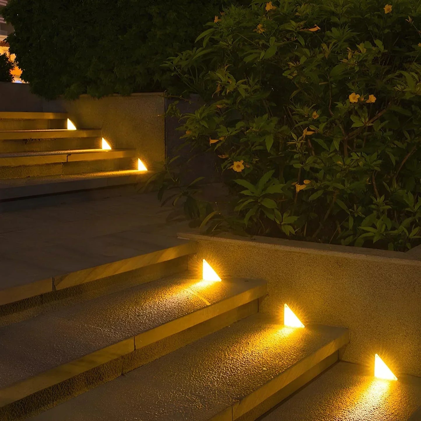 Solar Powered Stair Lights (Set of 6)