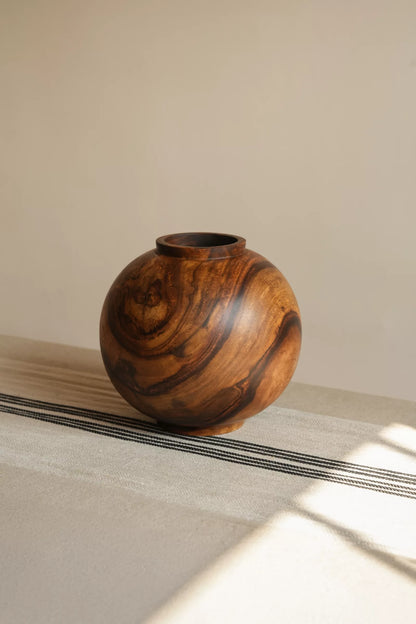 Echoes Vase