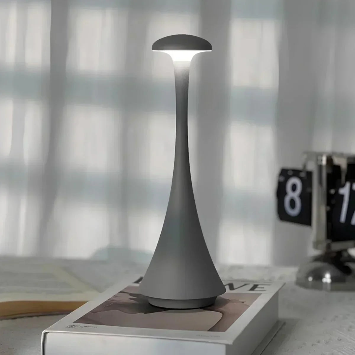 Lumina Spire Lamp