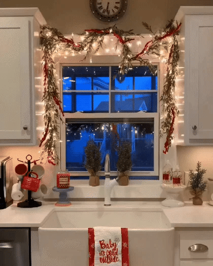 Twinkling Tree Glistening Garlands by Montavio Home™