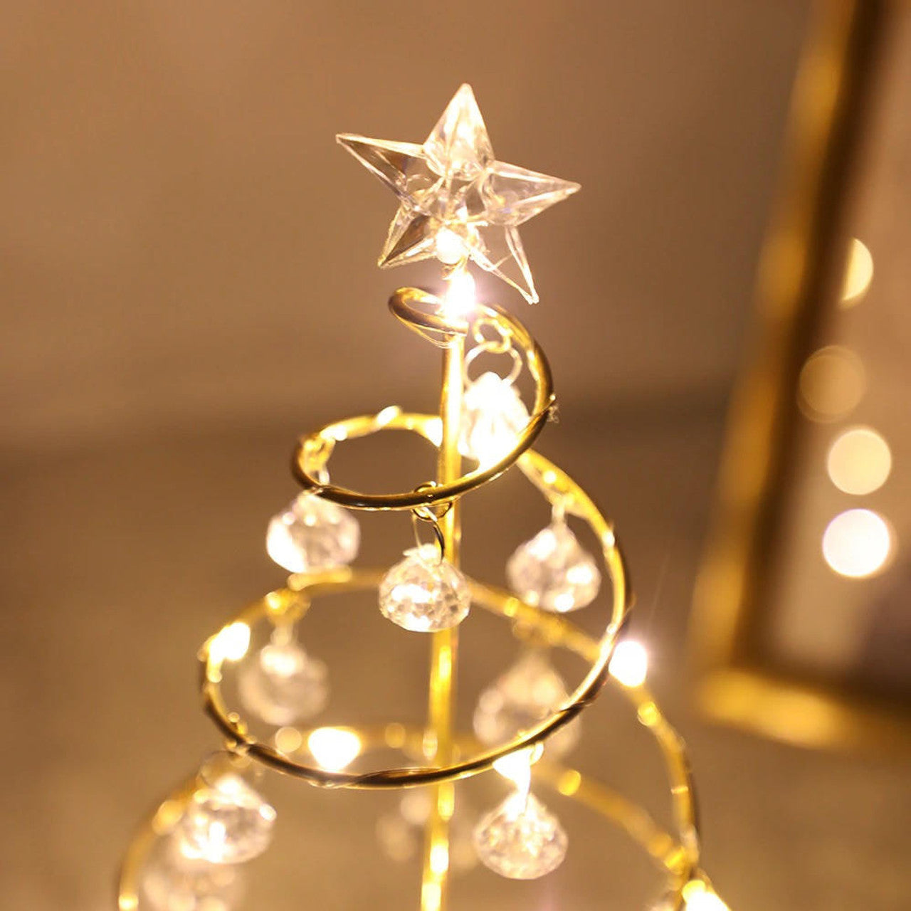 The Twinkling Christmas Tree by Montavio Home™