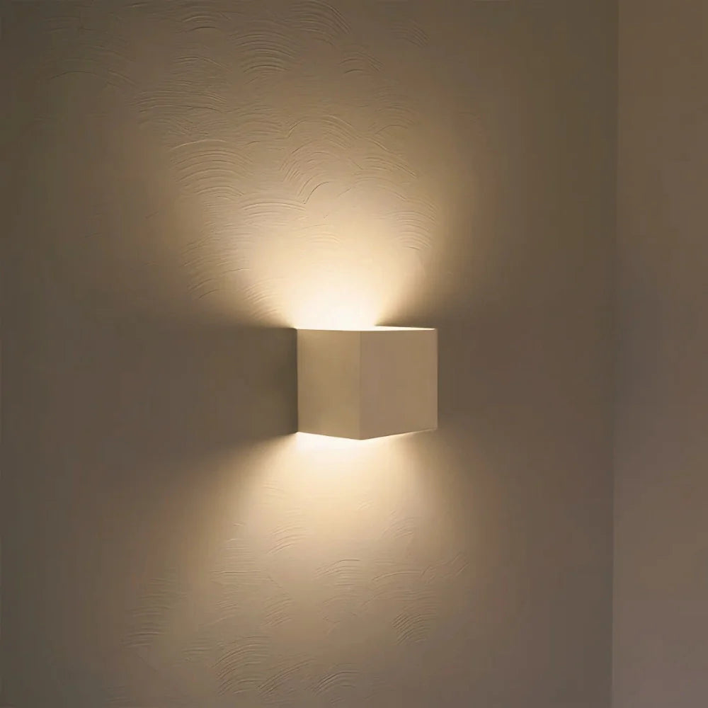 Montavio Home Adjustable Wall Light